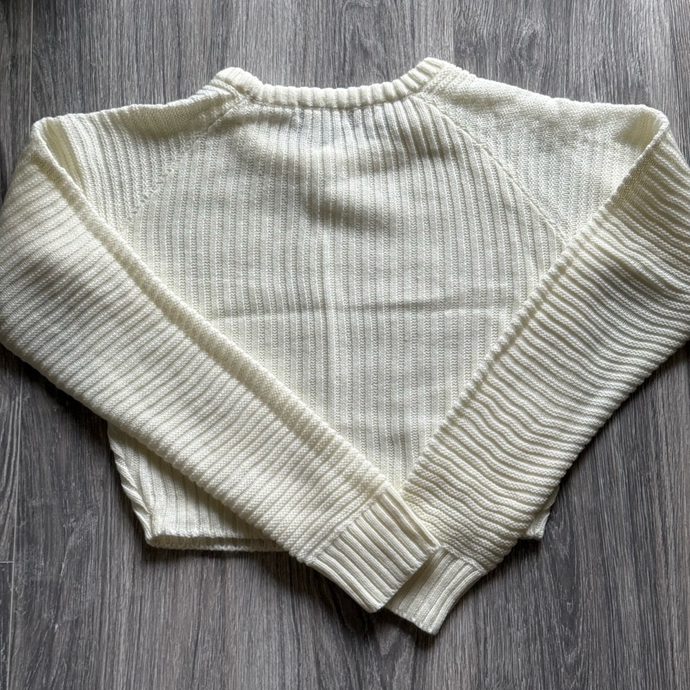 PrettyLittleThing Cream Ribbed Sweater - Picture 2 of 3